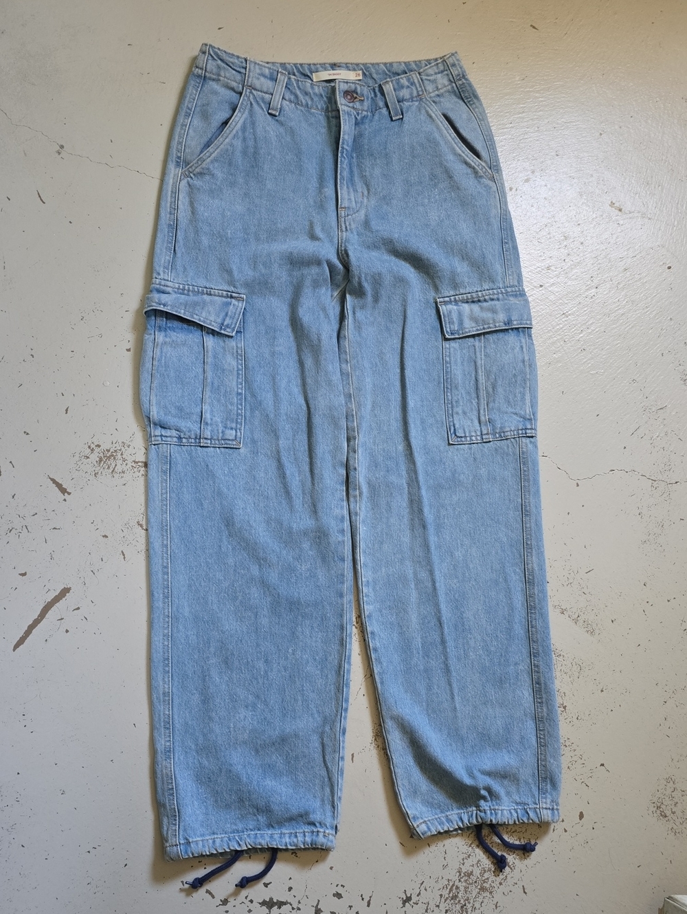 LEVI'S '94 Baggy Cargo Jeans Light Wash Women's Size 26